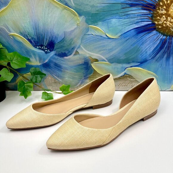Marc Fisher LTD Women's Sunny Ballet Flat in Light Natural 7 - Picture 5 of 12